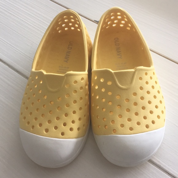 Old Navy Other - 5 For $25 💖 EUC Old Navy Shoes